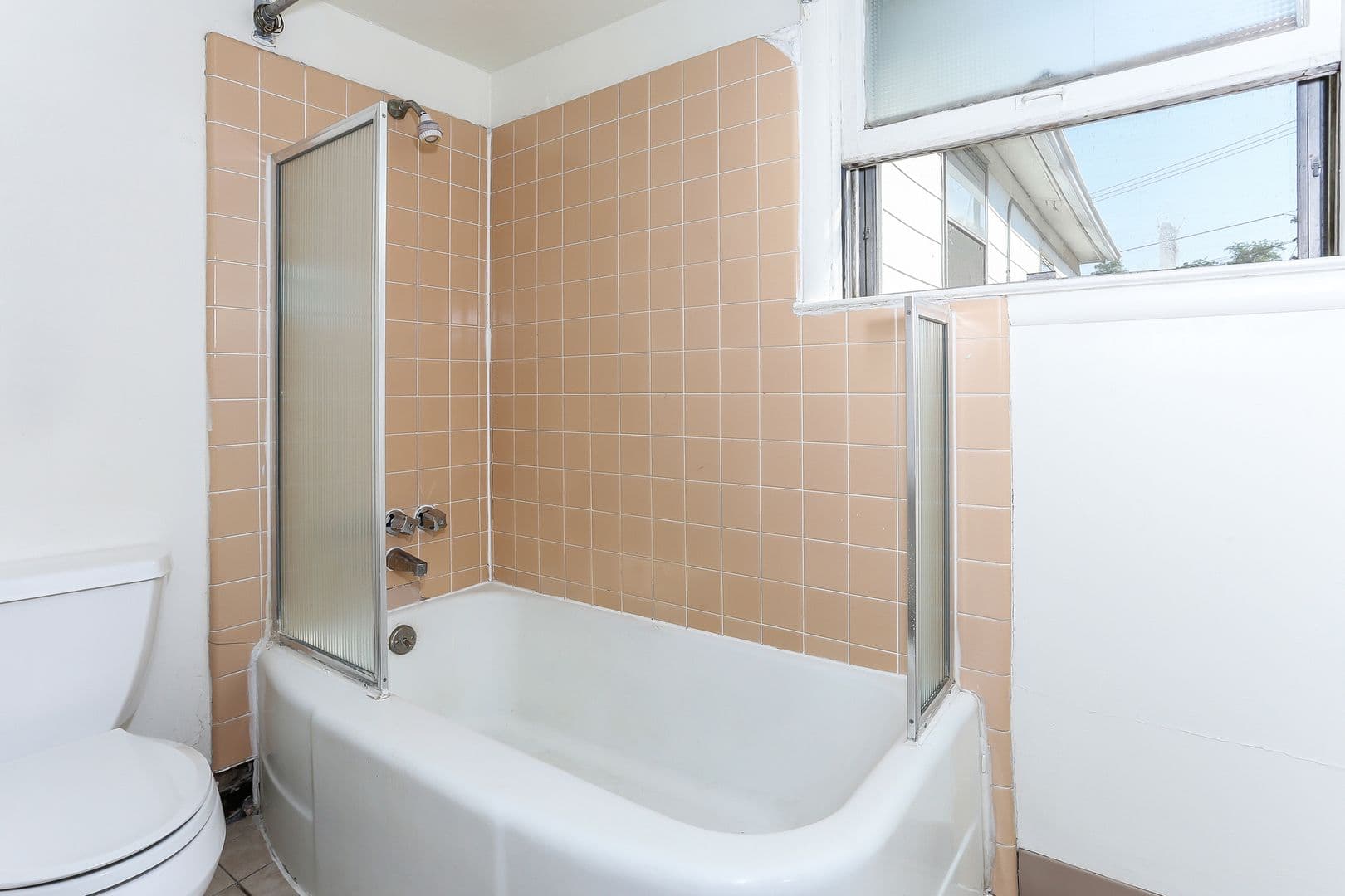 Ann Arbor Apartment: 1331 Washtenaw Ave