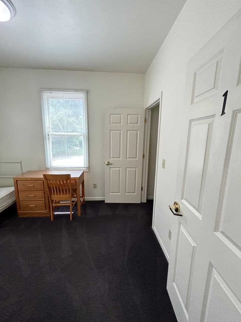 Ann Arbor House: 1348 Wilmot Ct.