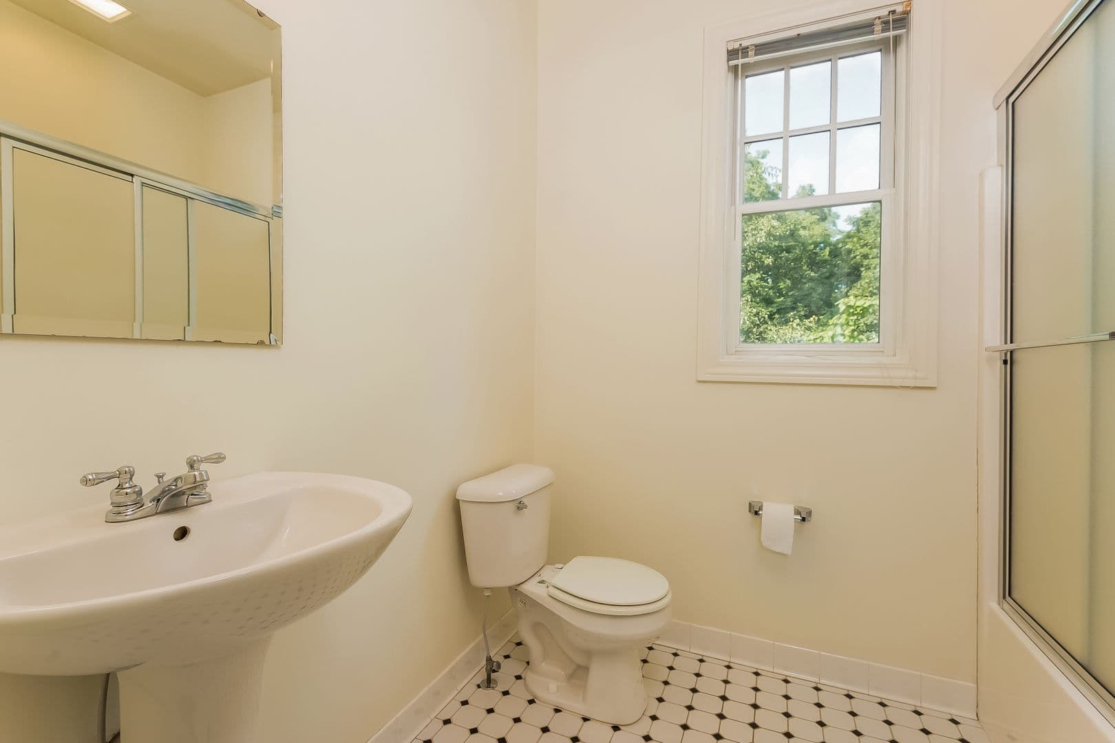 Ann Arbor Apartment: 1616-1618 Washtenaw Ave