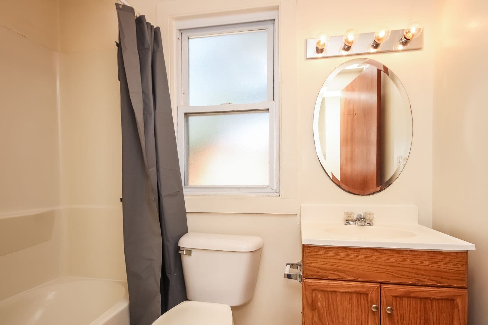 Ann Arbor Apartment: 514 S. Forest Ave