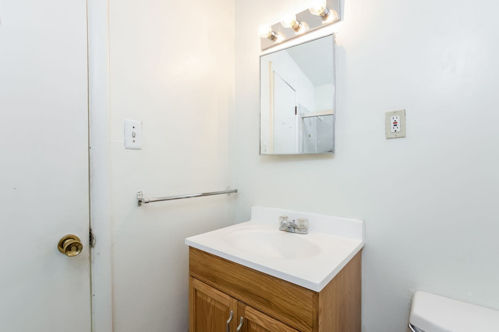 Ann Arbor Apartment: 1331 Washtenaw Ave