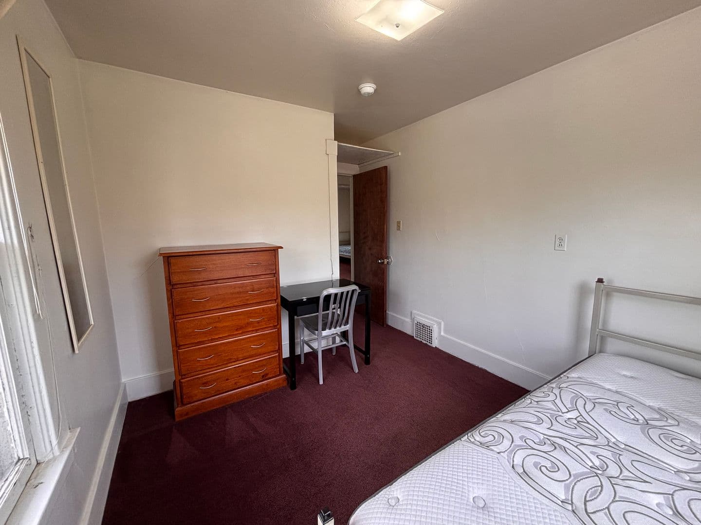 Ann Arbor House: 1318 Wilmot