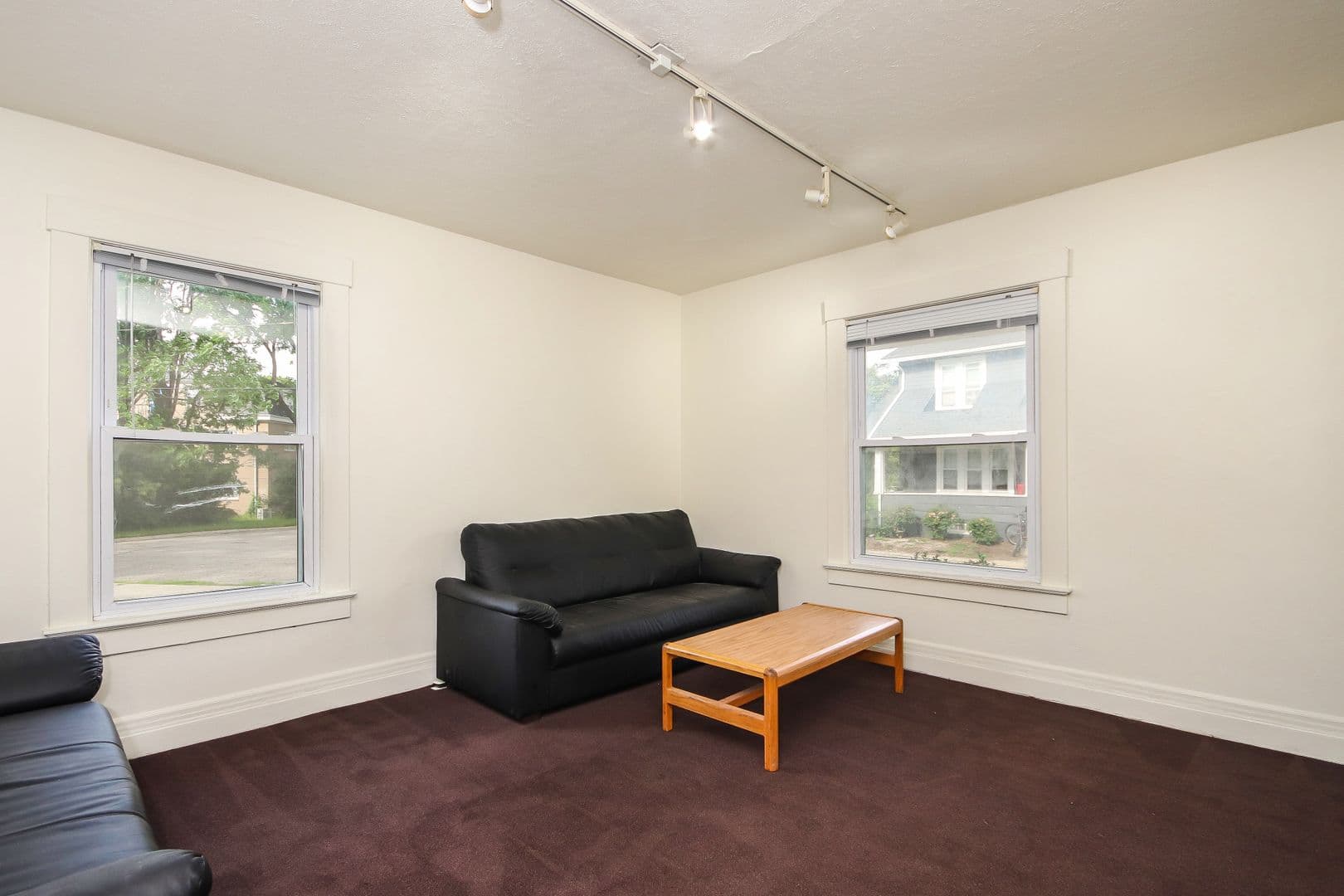 Ann Arbor House: 507 Mack Rd