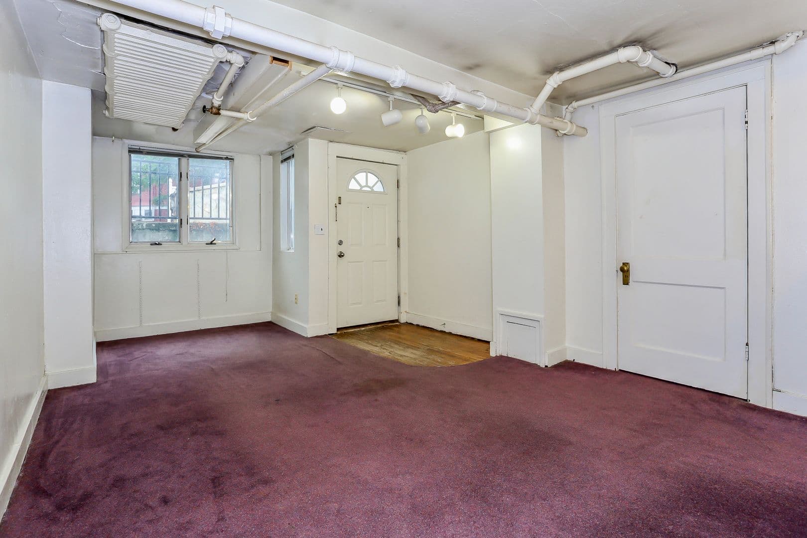 Ann Arbor Apartment: 1328 Washtenaw Ave