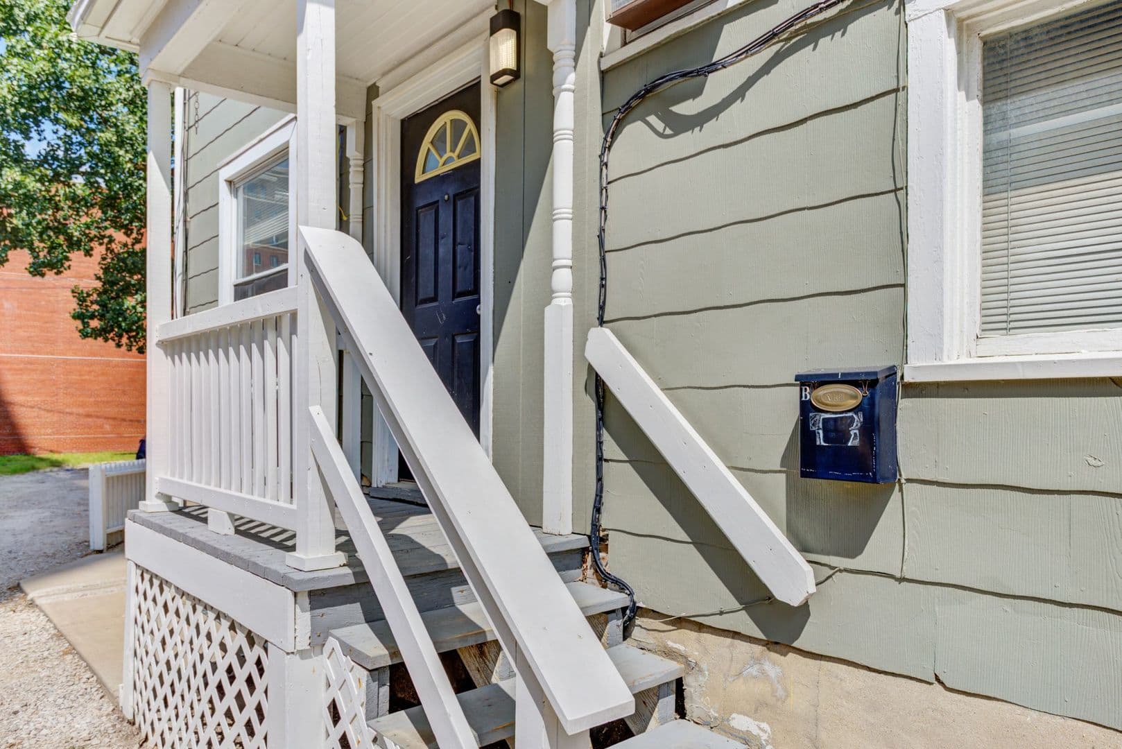 Ann Arbor Apartment: 524 S. Forest Ave