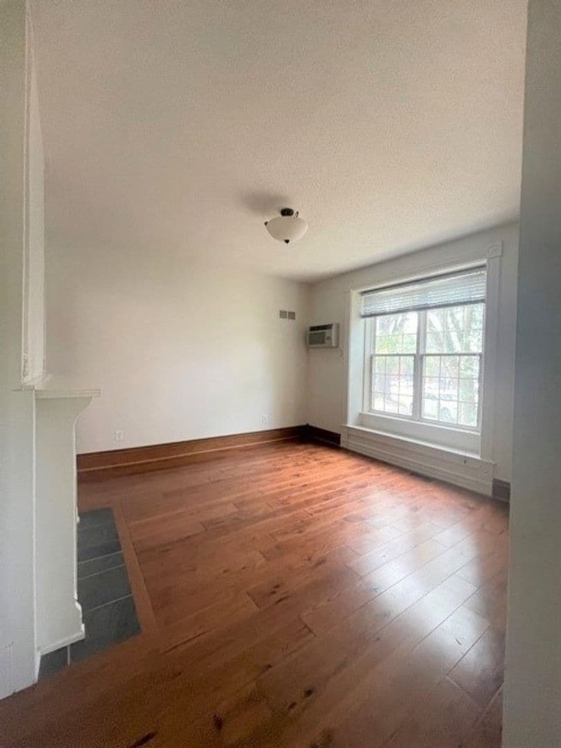 Ann Arbor Apartment: 1308 Geddes Ave