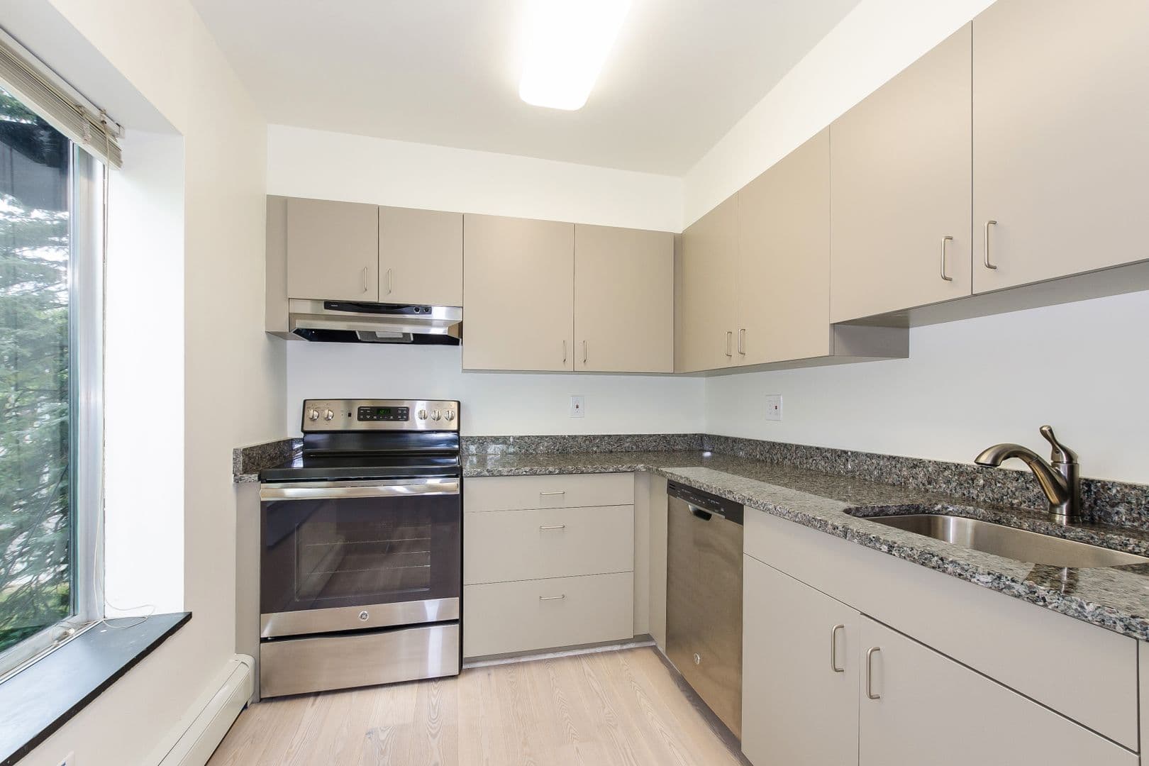 Ann Arbor Apartment: 1364 Geddes Ave