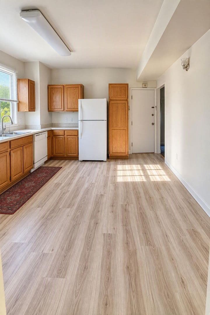 Ann Arbor Apartment: 1331 Washtenaw Ave