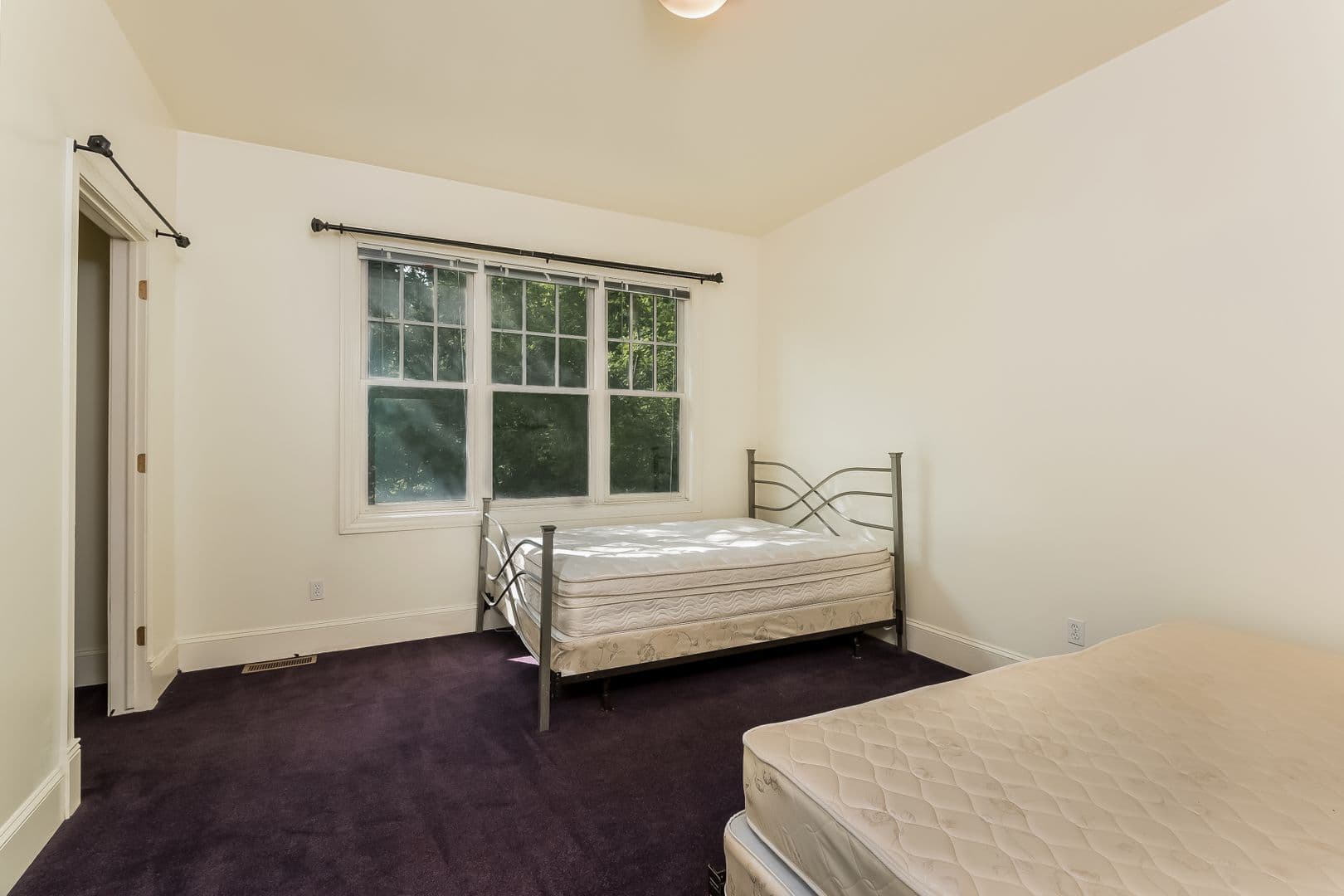 Ann Arbor Apartment: 1616-1618 Washtenaw Ave
