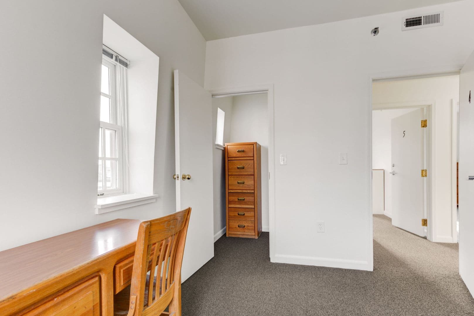 Ann Arbor Apartment: 616 Monroe St