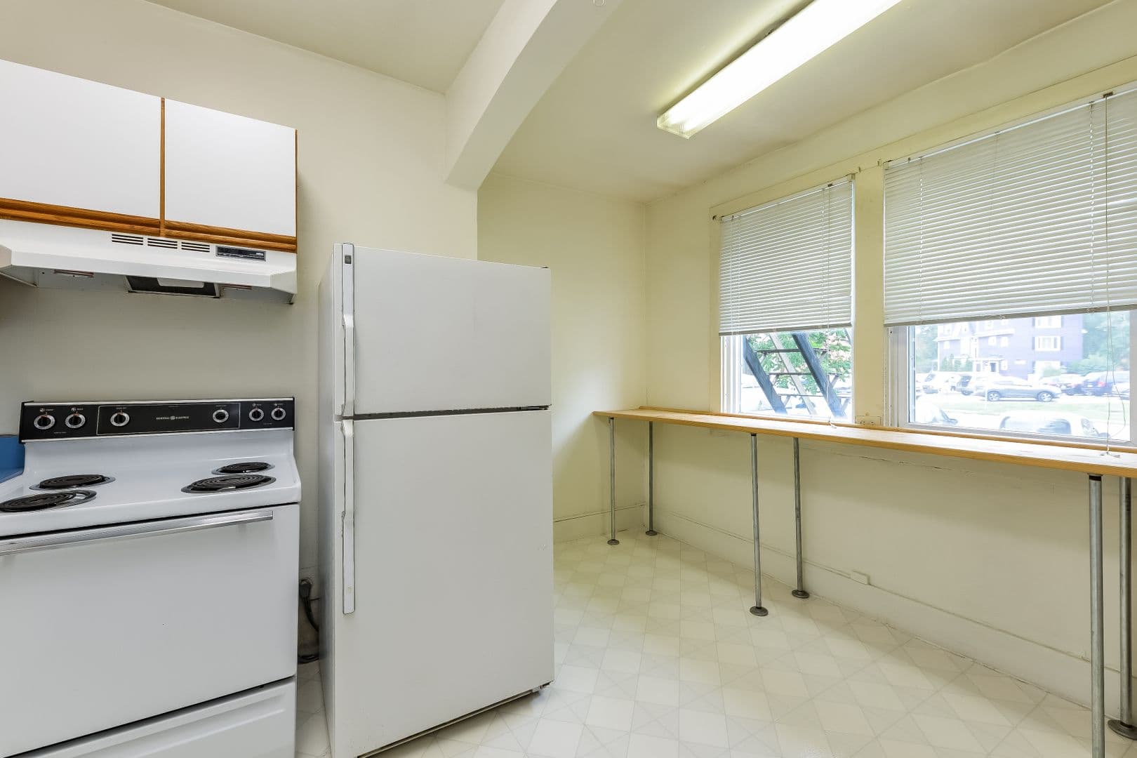 Ann Arbor Apartment: 1328 Washtenaw Ave