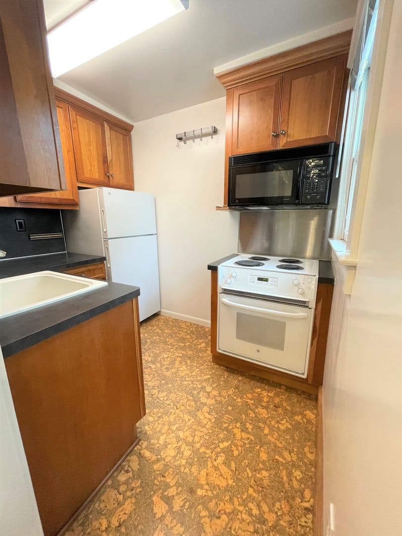 Ann Arbor Apartment: 1308 Geddes Ave