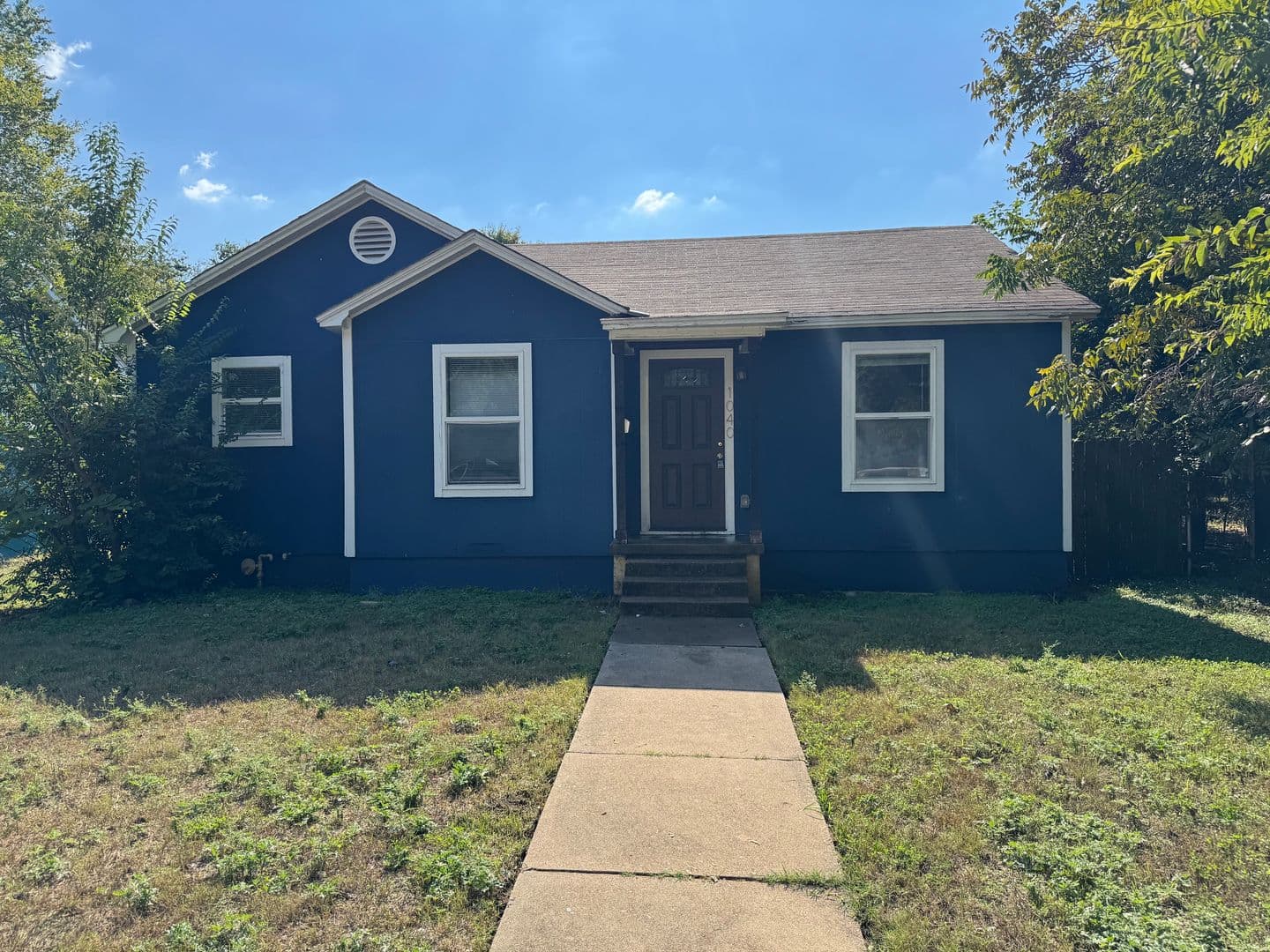 Waco House: 1040 N 33rd