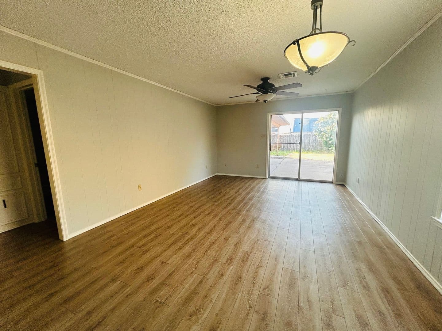 Waco House: 6626 Wiethorn