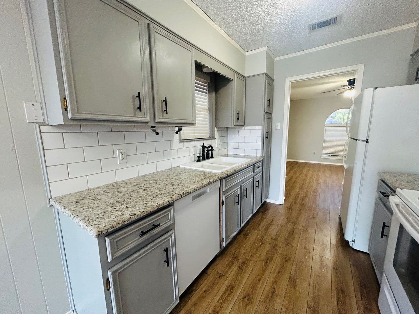 Waco House: 6626 Wiethorn
