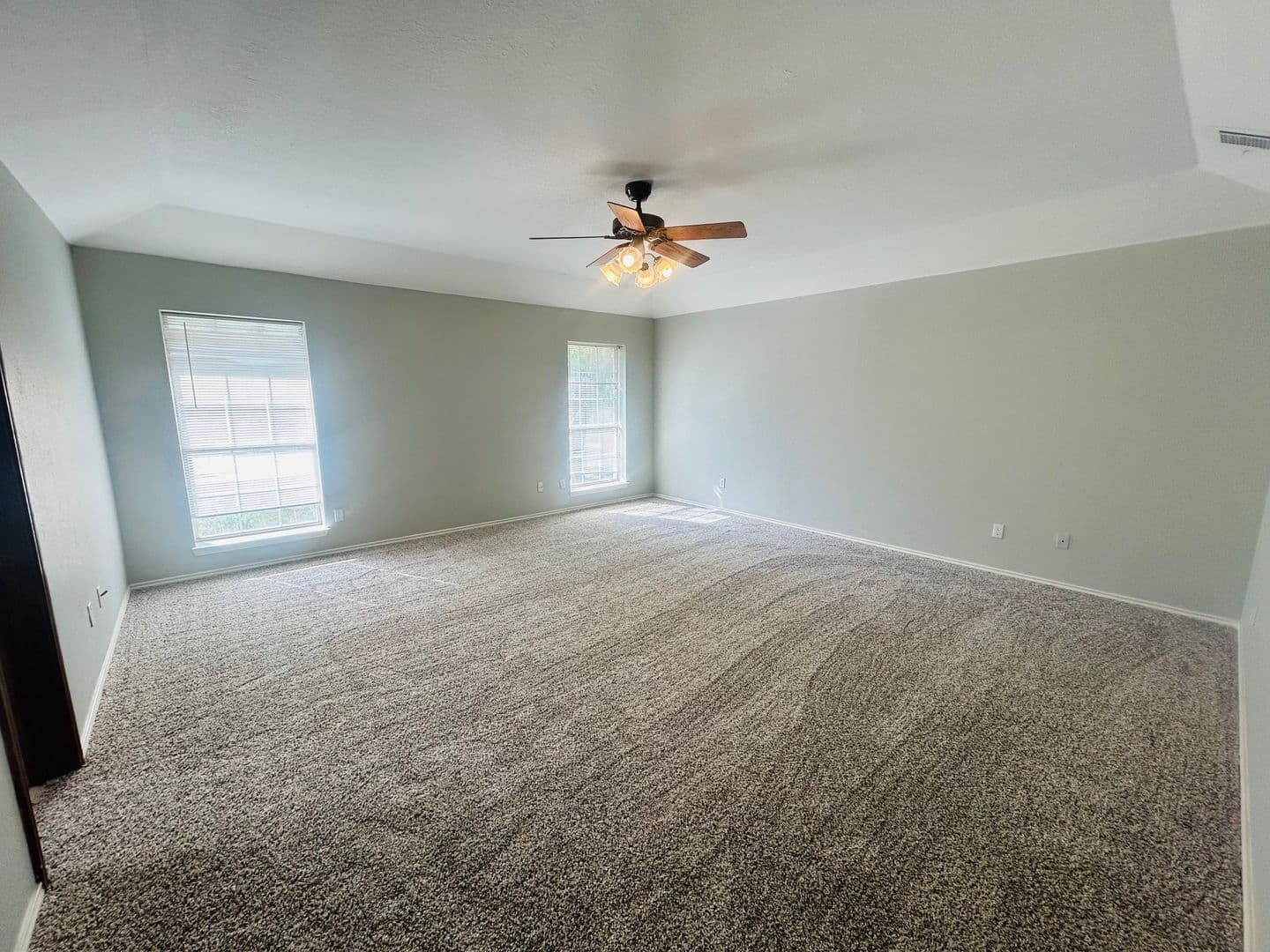 Waco House: 9015 S 3rd