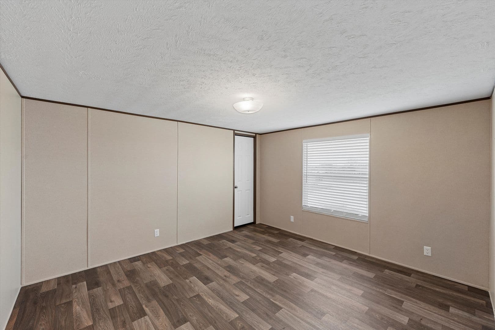 Waco House: 342 Rio Rim