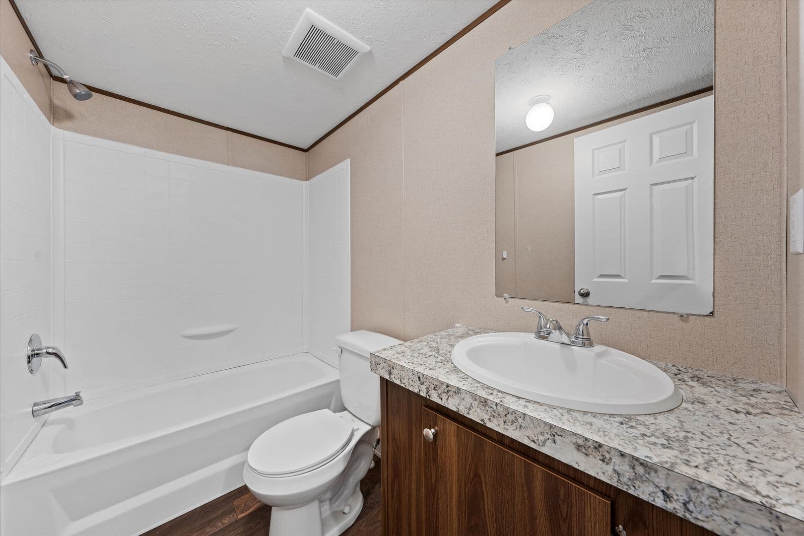 Waco House: 342 Rio Rim