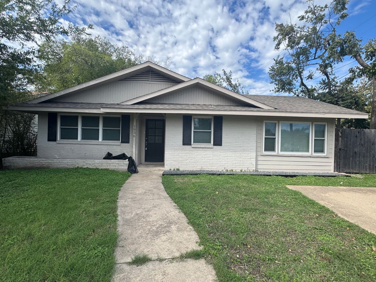 Waco House: 1936 La Porte