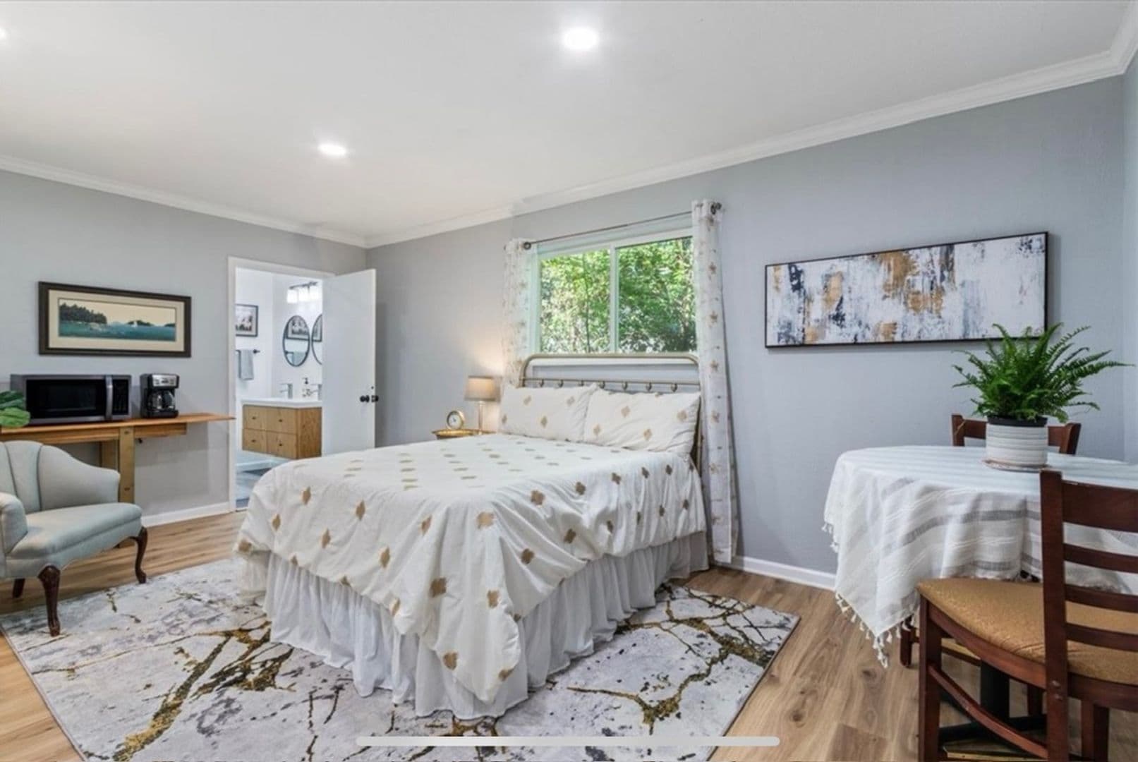 Waco House: 2316 Hermanson