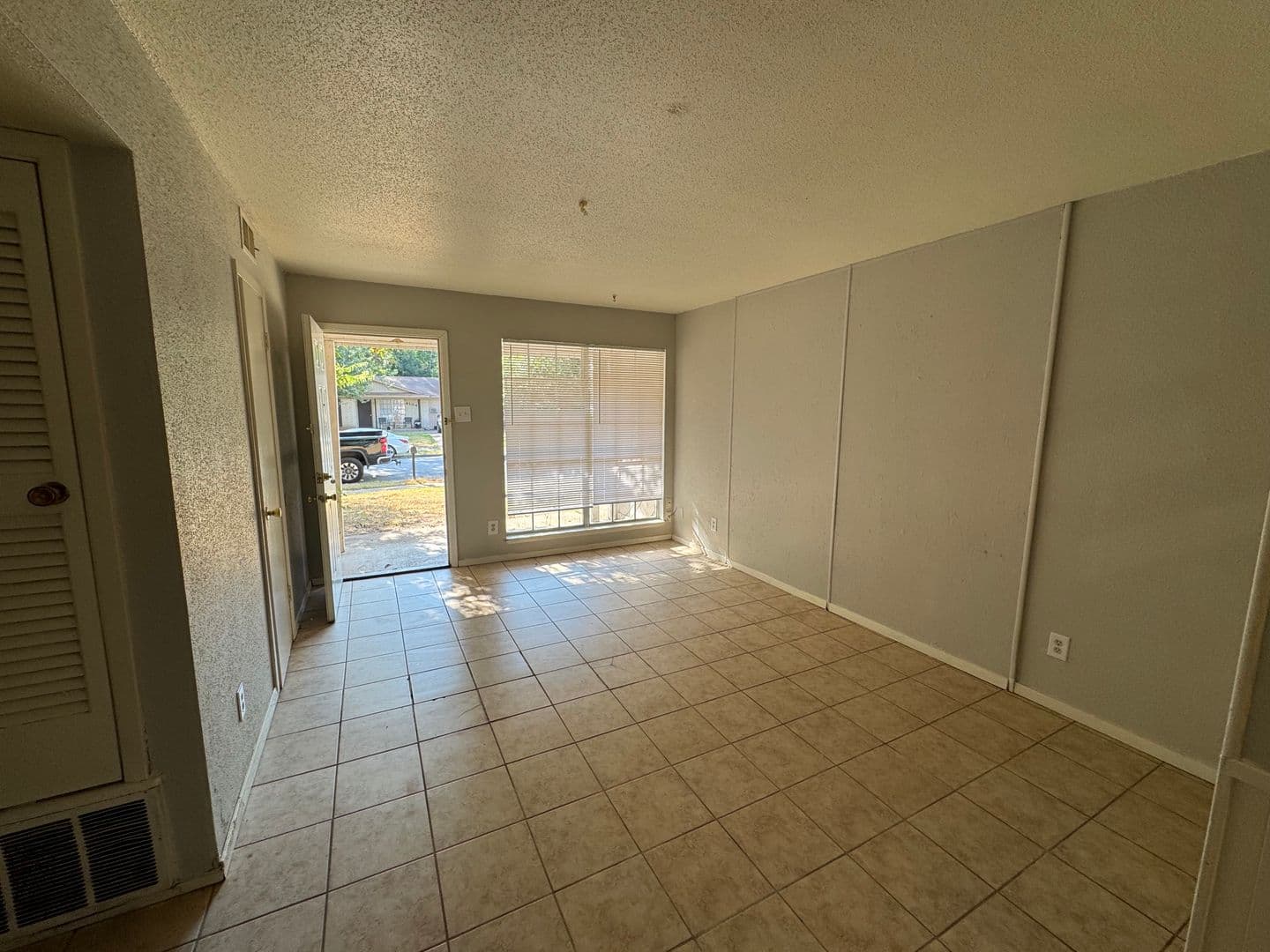 Waco House: 4105 Acree