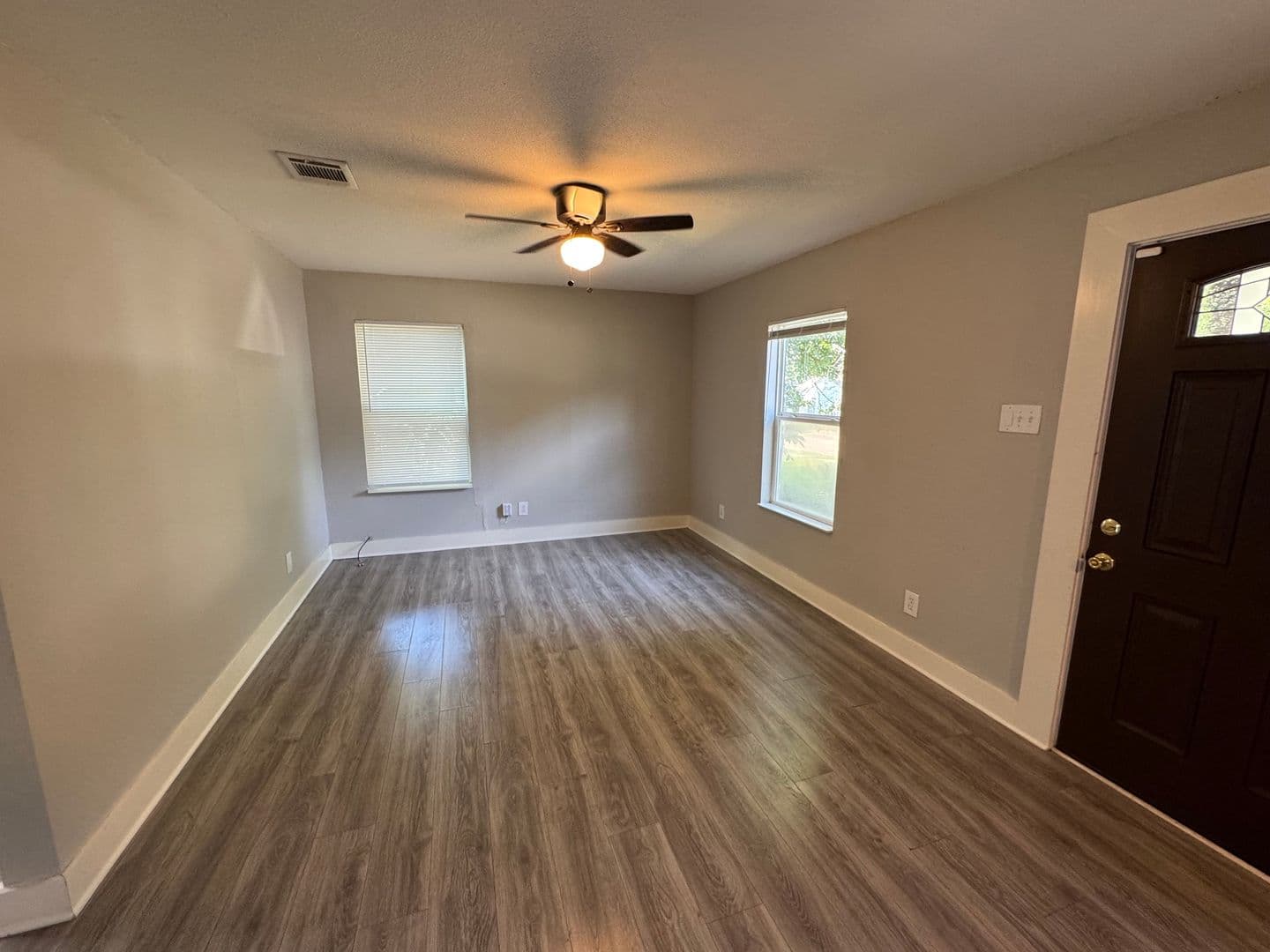 Waco House: 1040 N 33rd