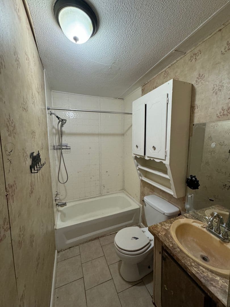 Waco House: 441 Daybreak