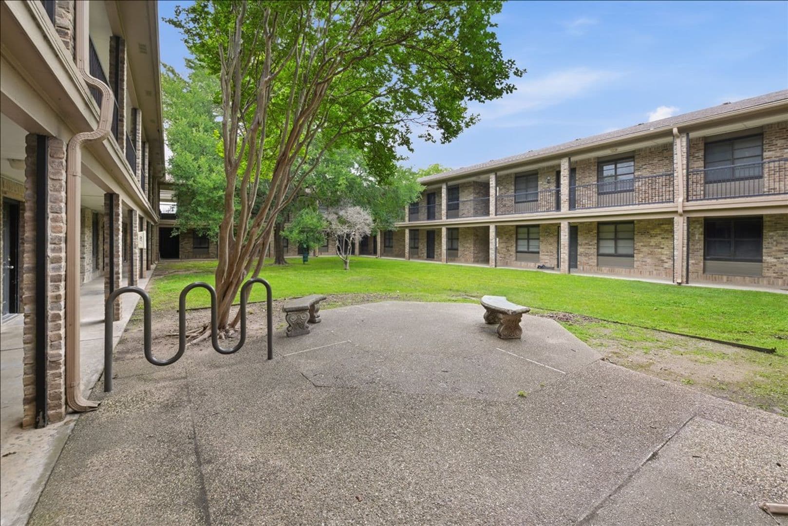 Waco House: 1214 Baylor Ave Unit 110