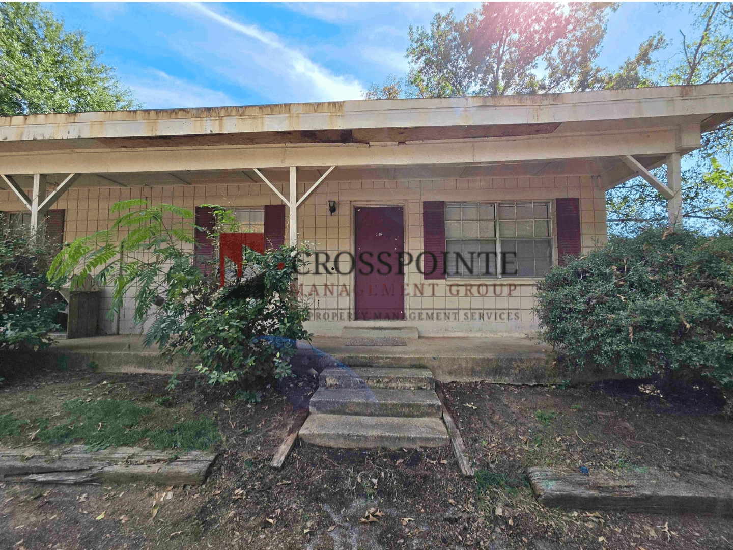 Longview Apartment: 212 Ruby Ln