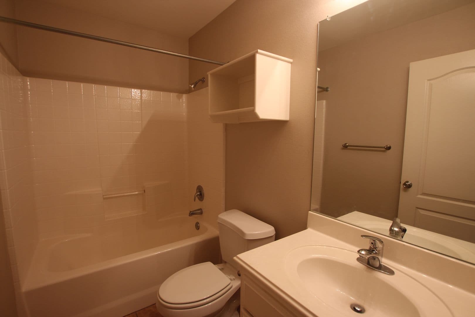 Lindale Apartment: 16922 Loring Ln