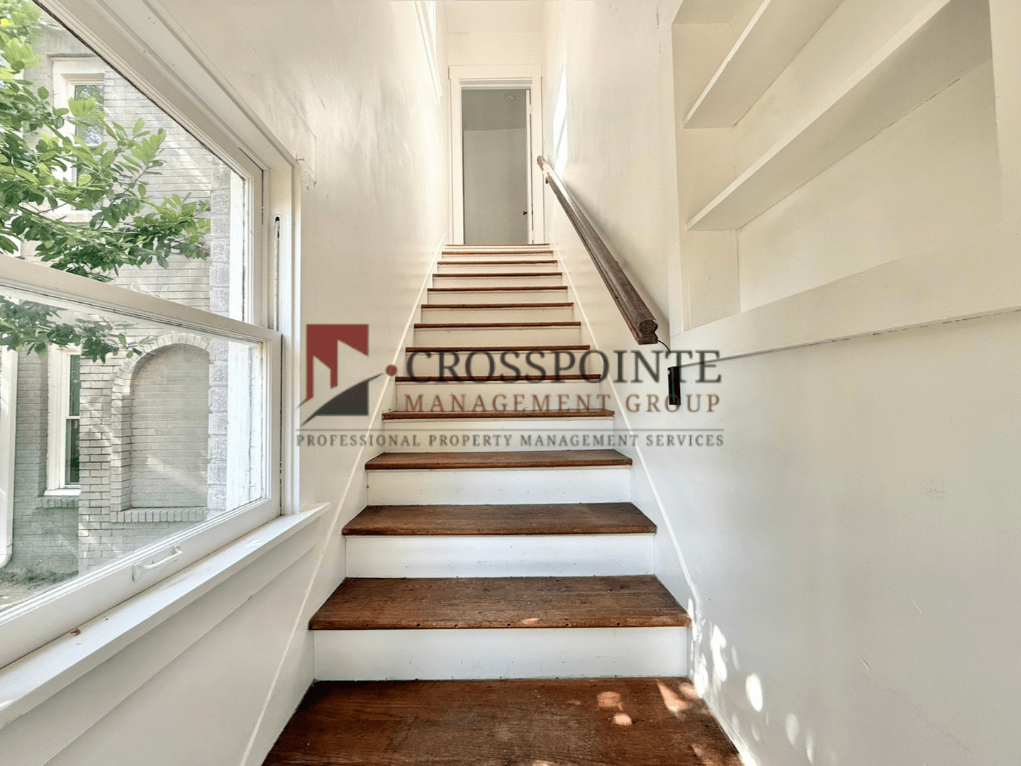 Tyler Apartment: 831 W Houston St