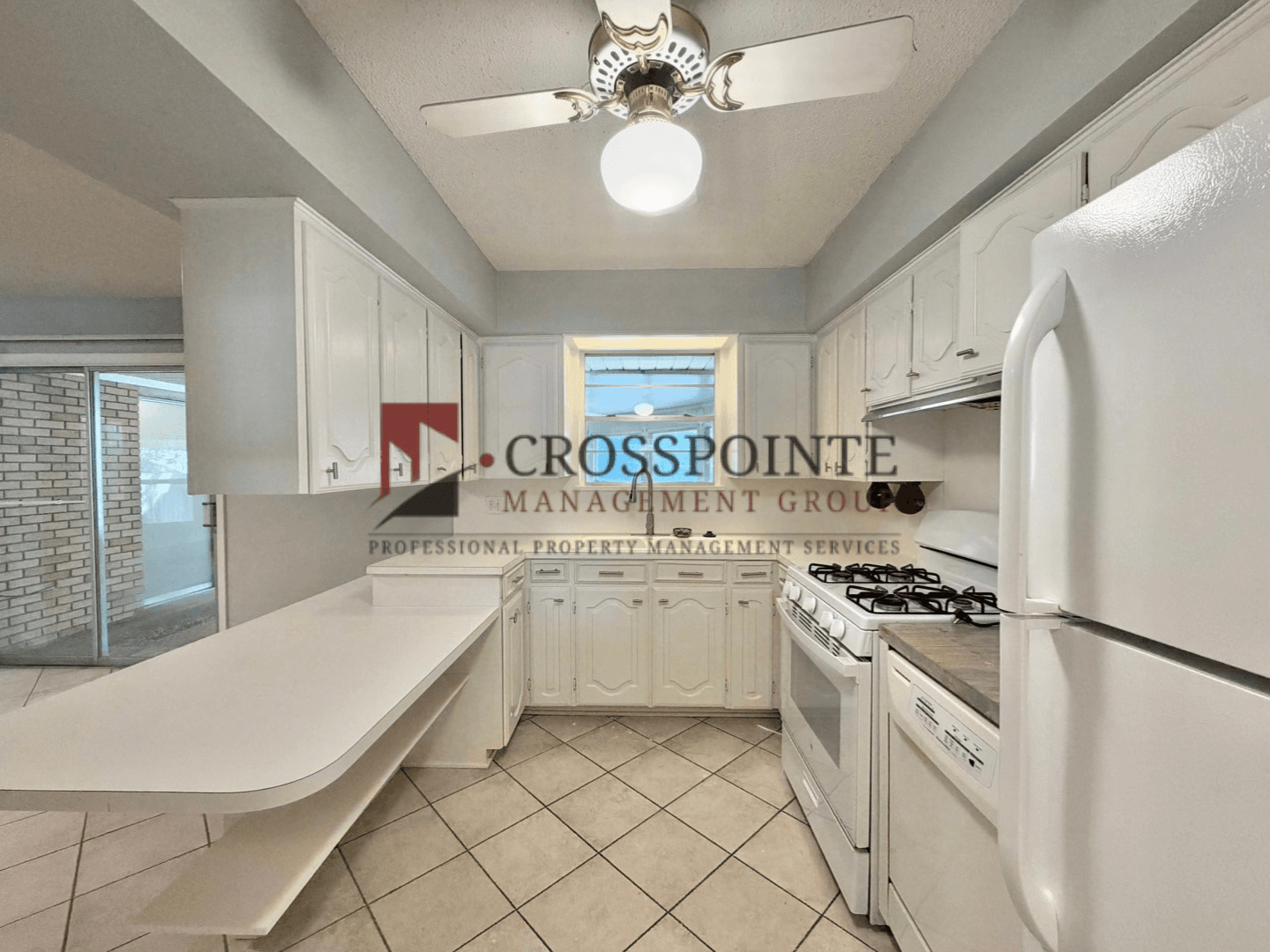 Tyler House: 2741 Amy Ln