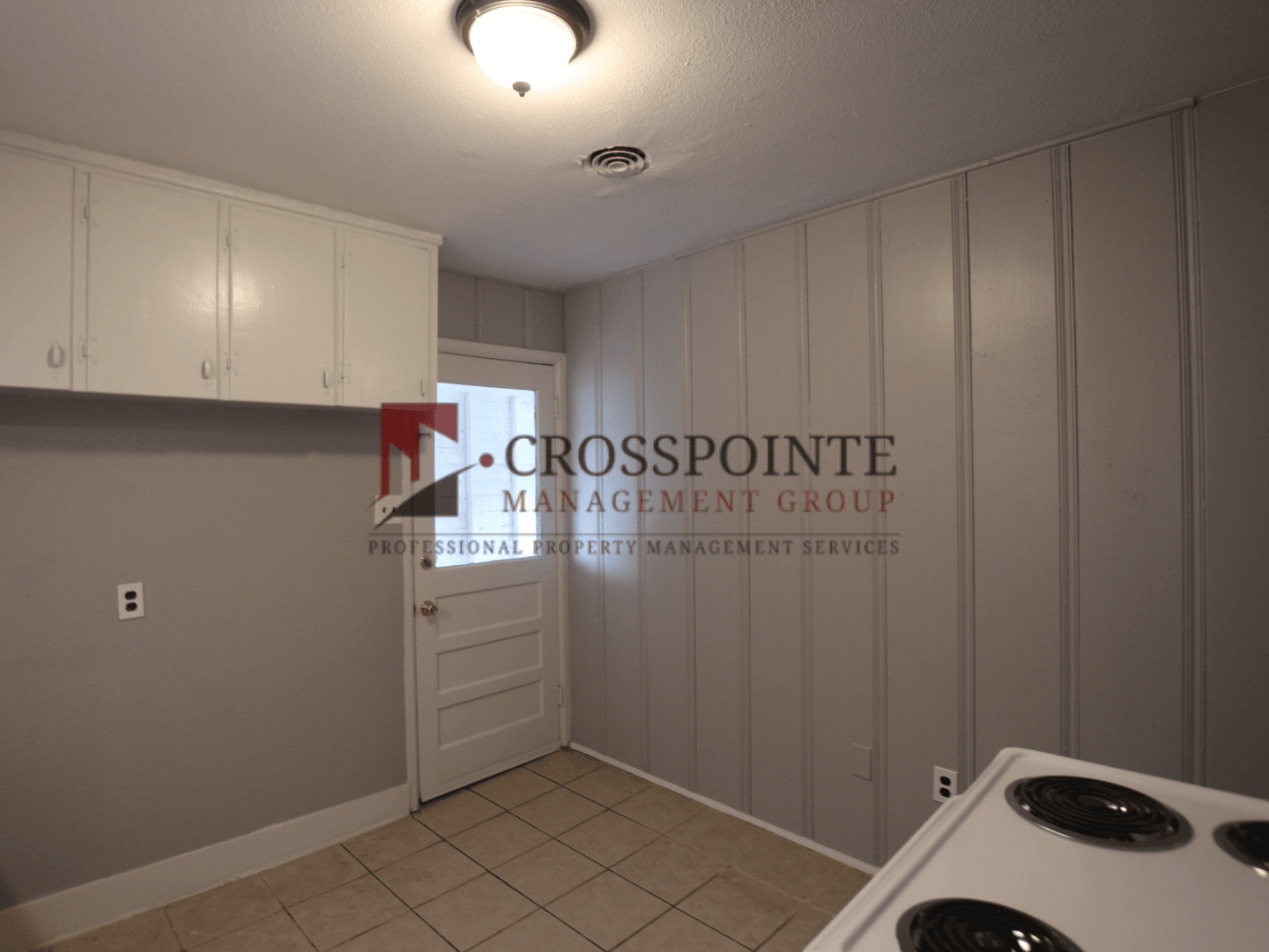 Tyler House: 2327 Plume Dr.