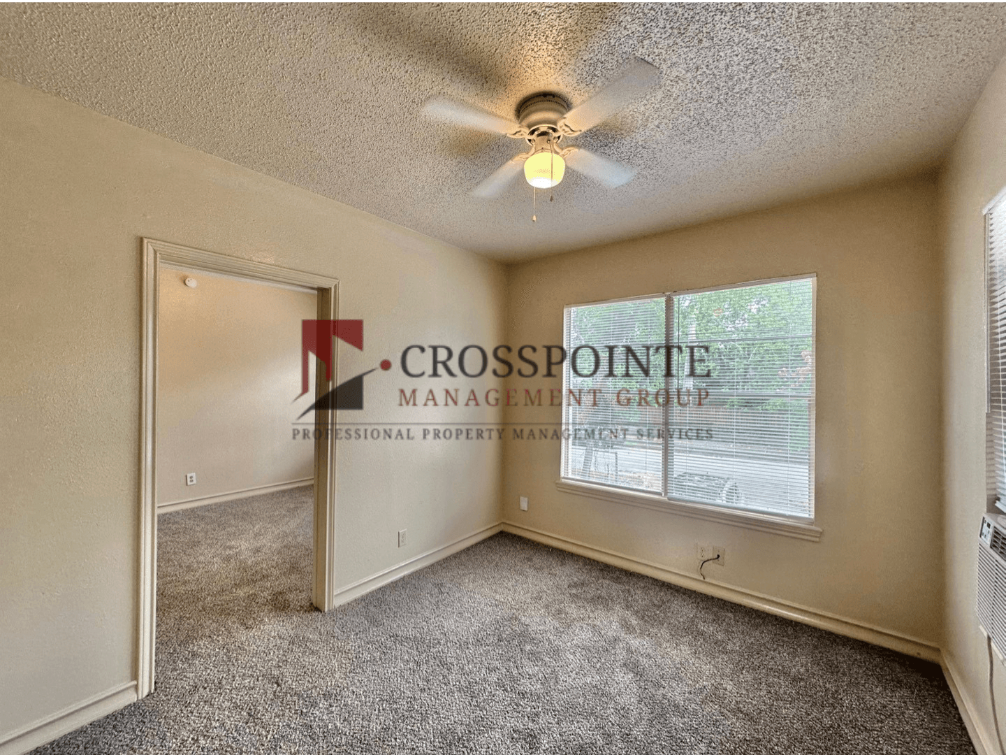 Tyler Apartment: Augusta/Mockingbird
