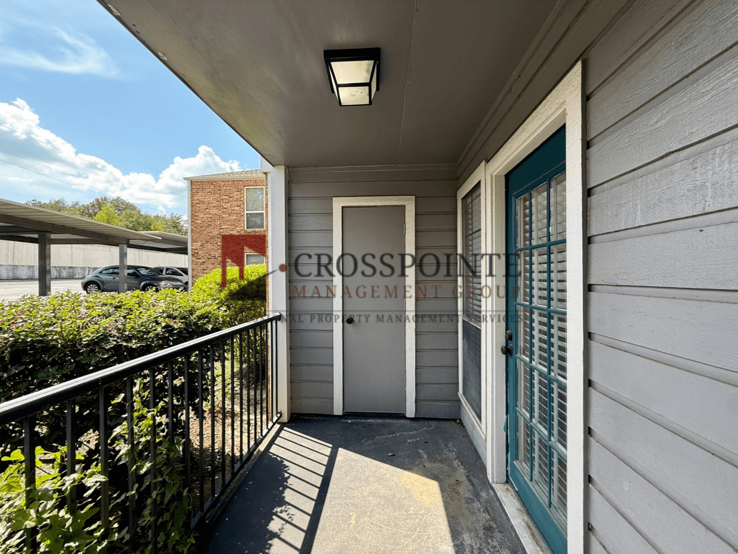 Tyler Apartment: 410 W. Heritage Dr.