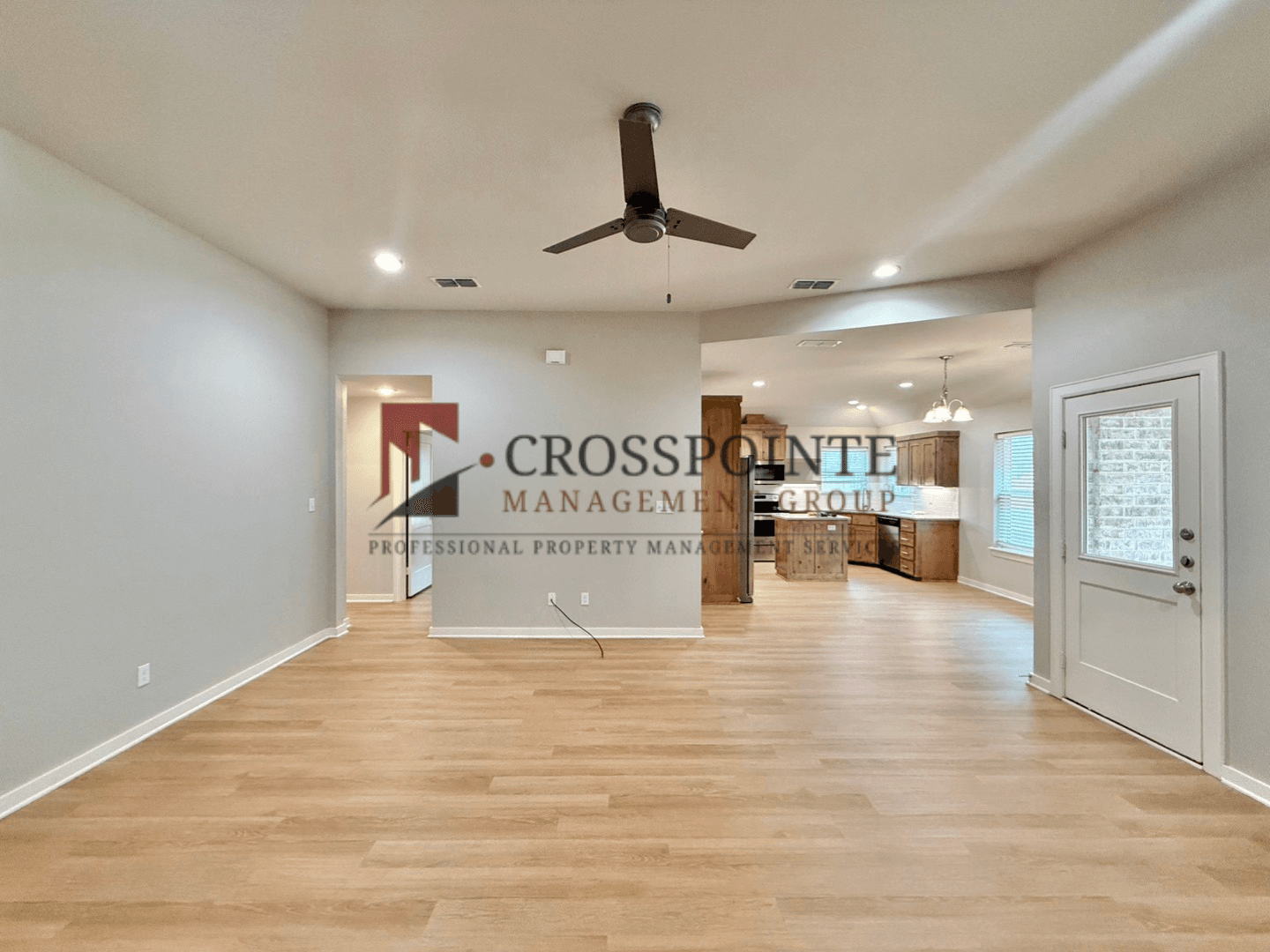 Tyler House: 4822 FM 346