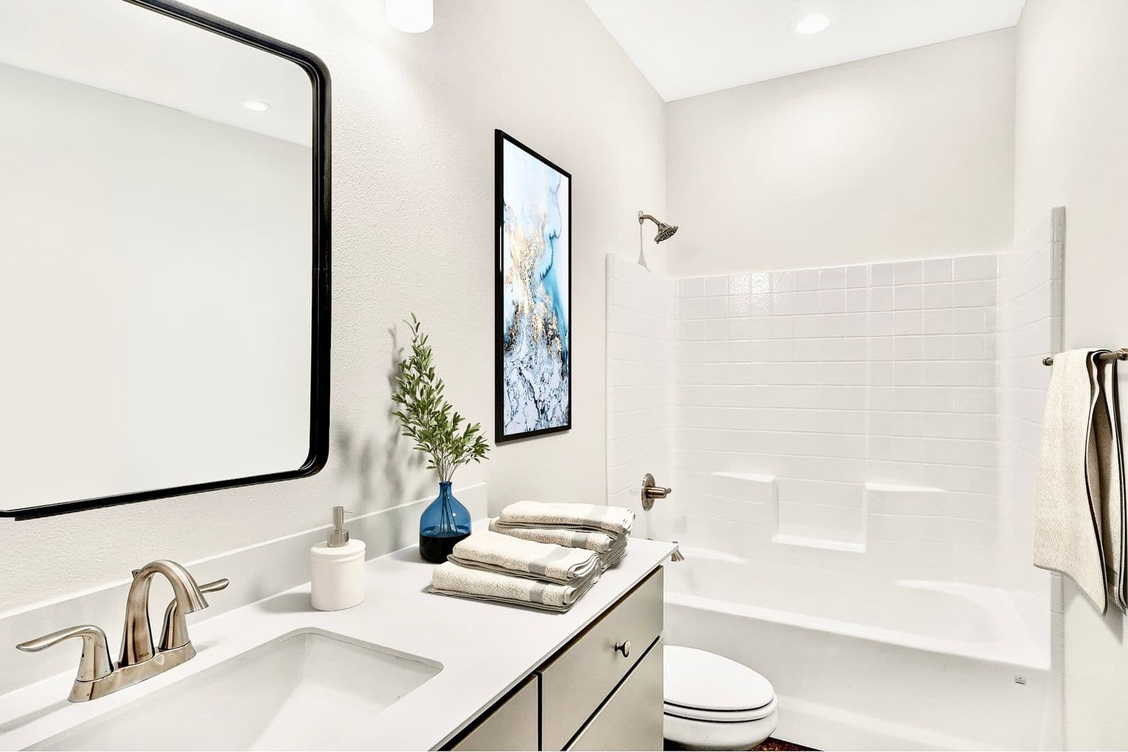 Bullard Townhome: 625 Papillon Rd