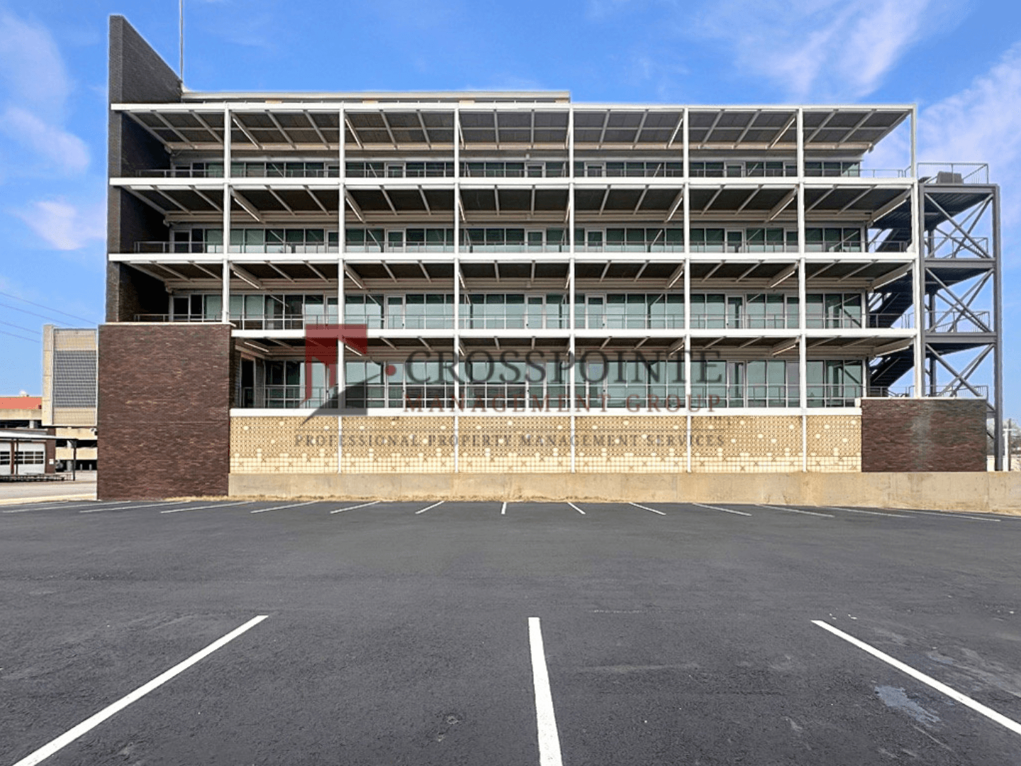 Tyler Apartment: 230 S. Broadway Ave