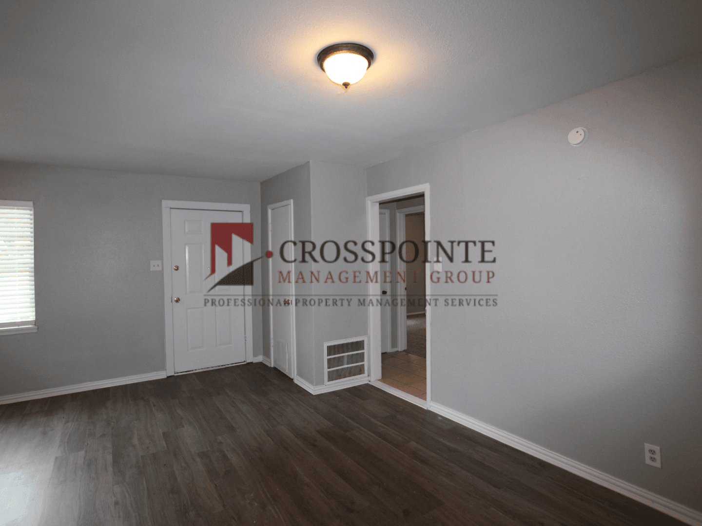 Tyler House: 2327 Plume Dr.