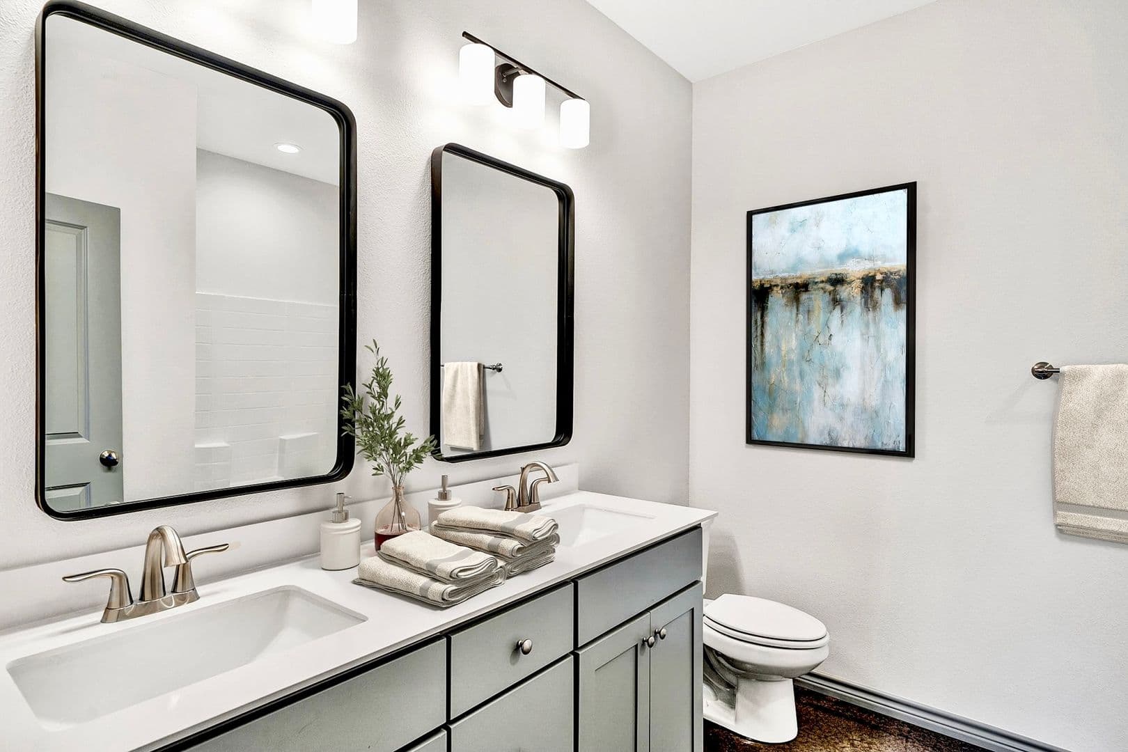 Bullard Townhome: 625 Papillon Rd