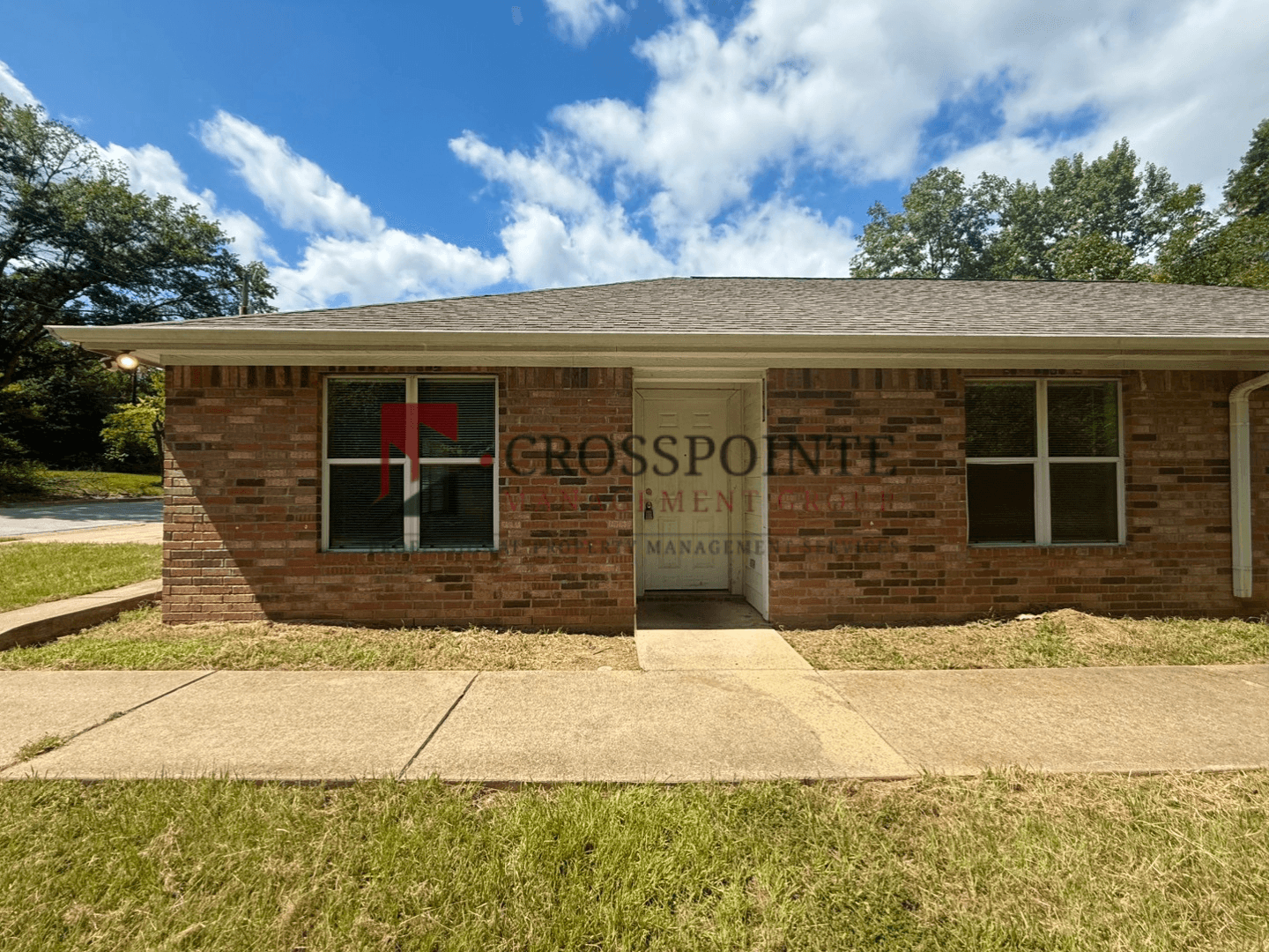 Tyler Apartment: 2215 N Palace Ave