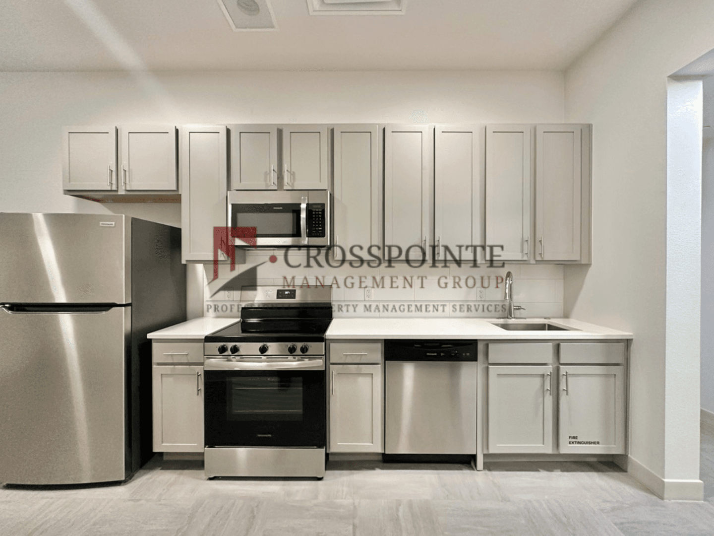 Tyler Apartment: 230 S. Broadway Ave