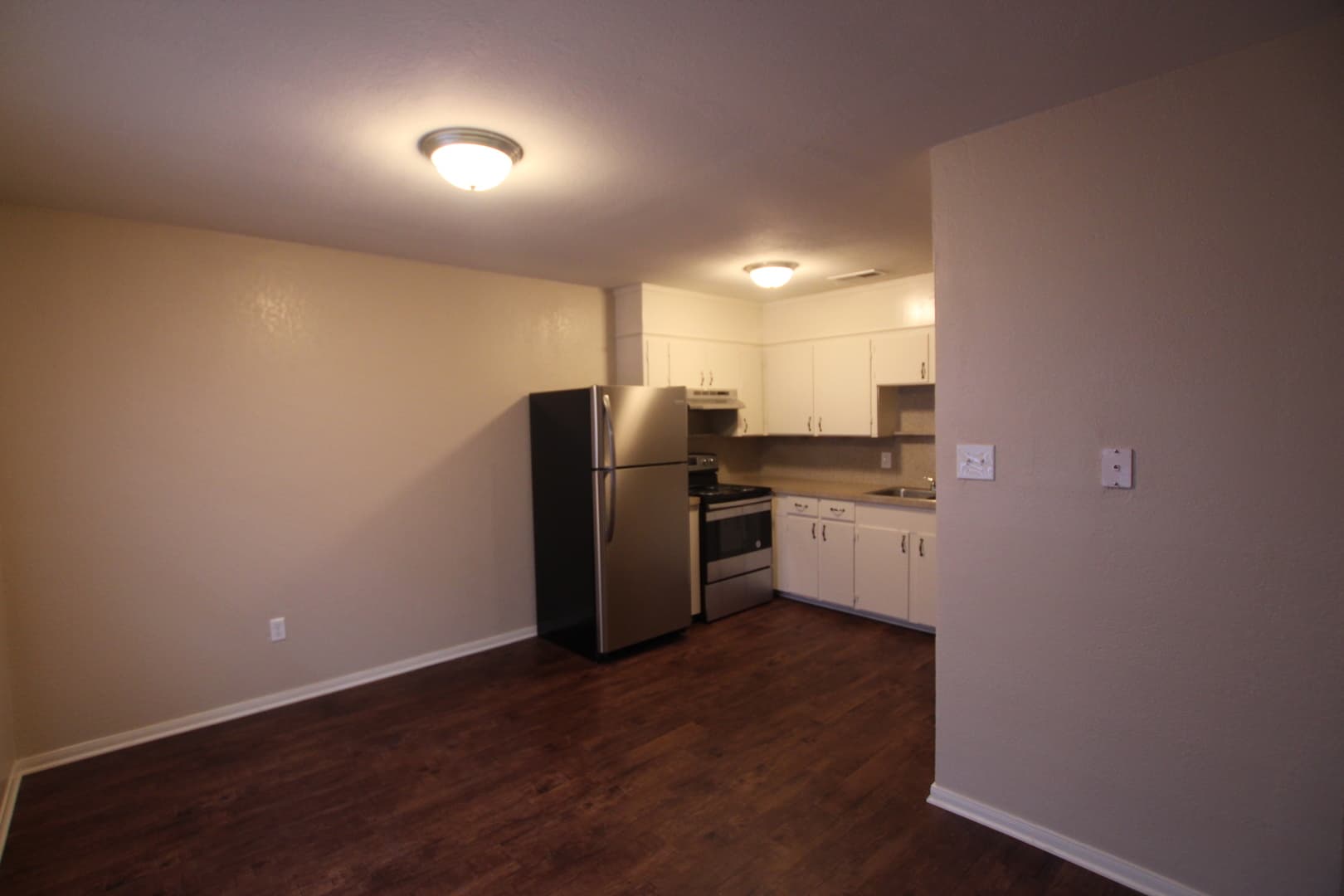 Brownsboro Apartment: 11101 Ingram St.