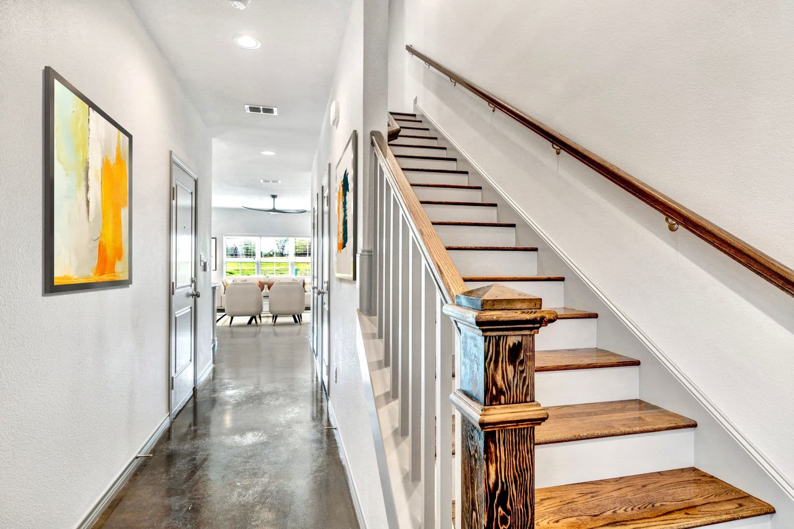 Bullard Townhome: 625 Papillon Rd