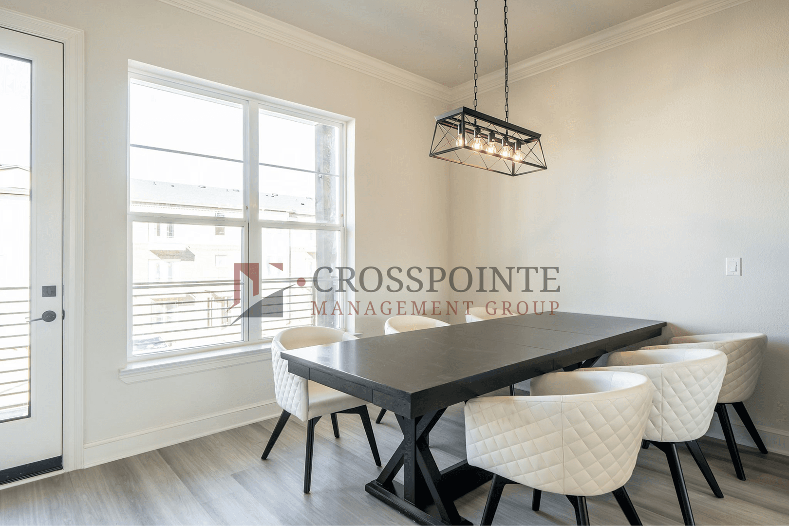 Tyler Townhome: 554 W Erwin