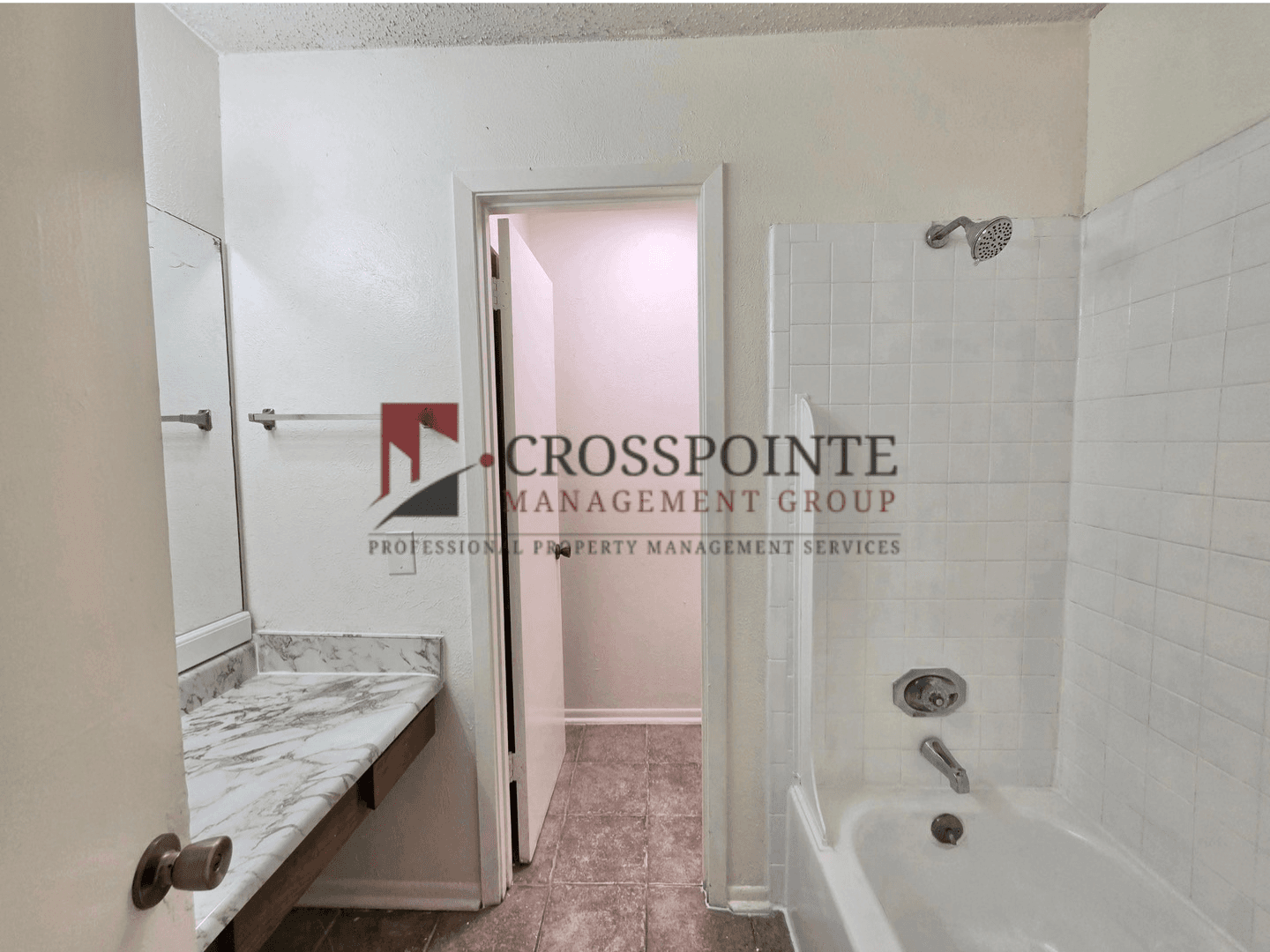 Longview House: 509 Baylor Drive