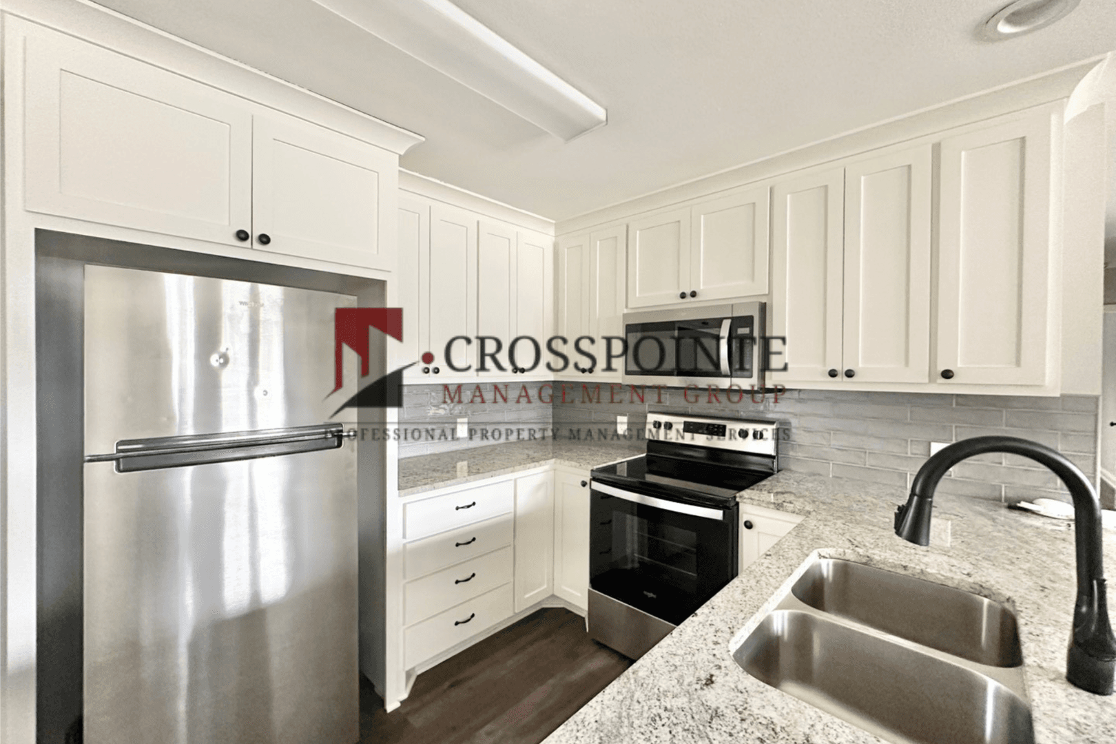 Gilmer Apartment: 300 Pecan St.