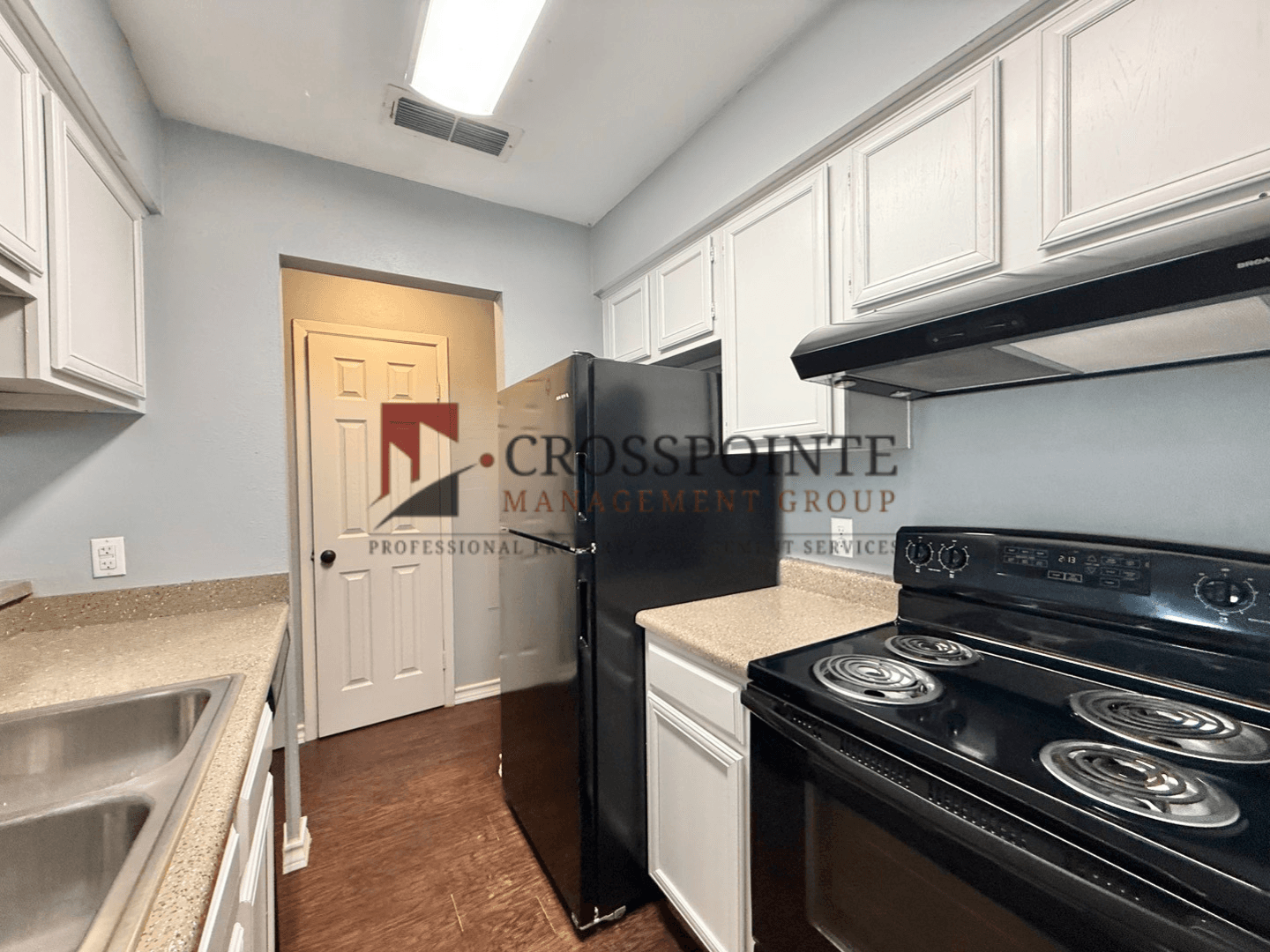 Tyler Apartment: 410 W. Heritage Dr.