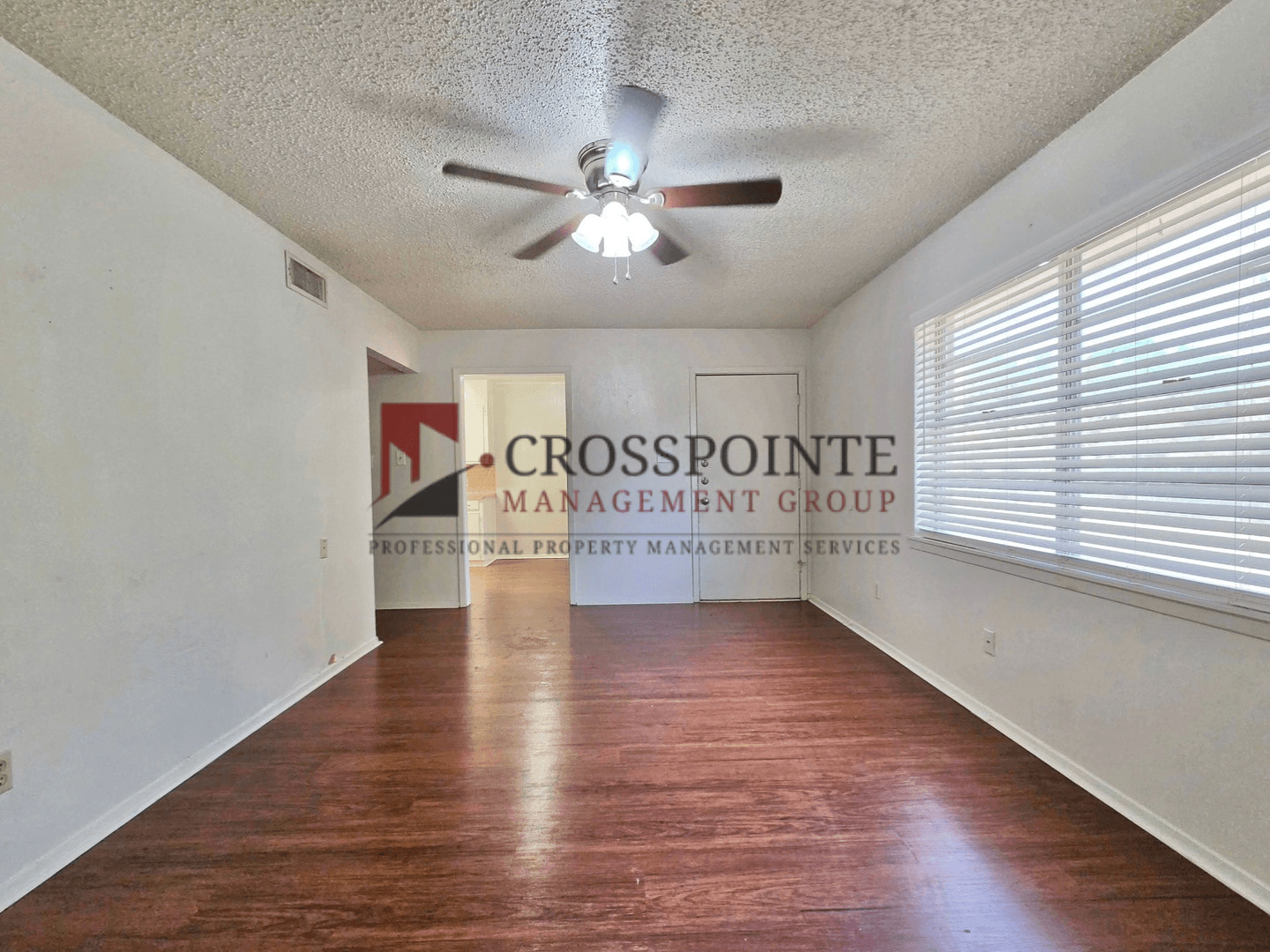 Gilmer Apartment: Texas Ave