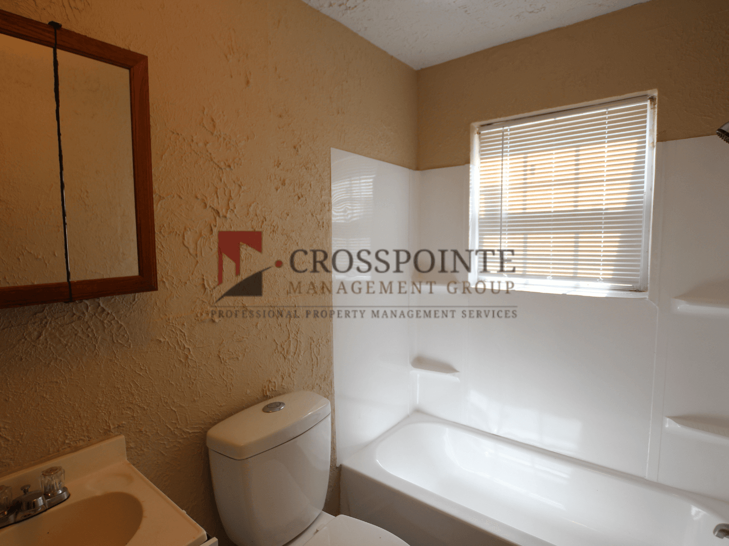 Tyler House: 1010 Bennett Ave  - Unit C